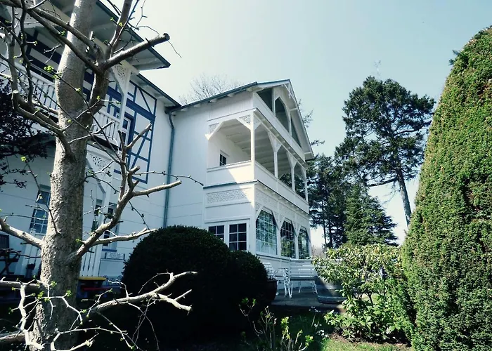 Apartment Rheinschlosschen Am Goehren (Ruegen)